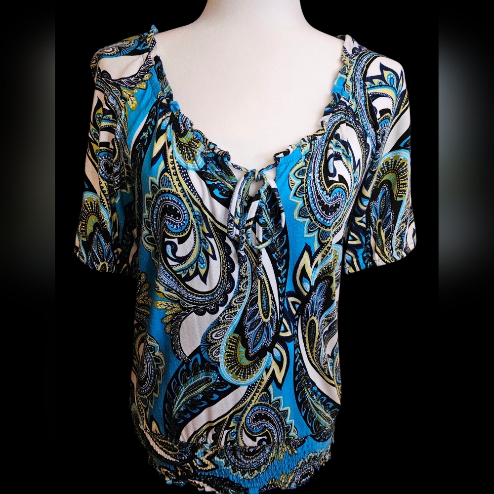Vintage Blue Tunic with a Colorful Abstract Design